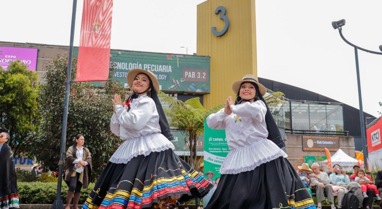 Danzas agroexpo1 1