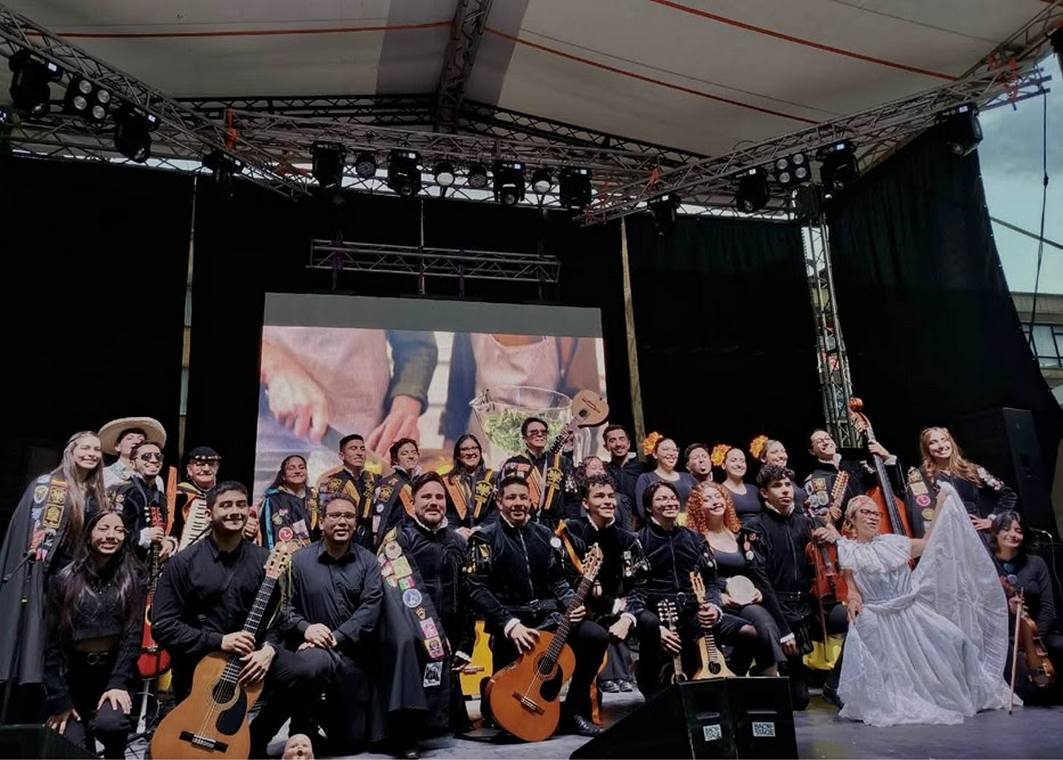 musicos tunas duitama