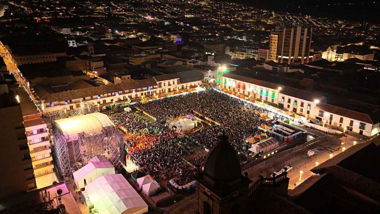 El escenario principal recibió a más de 40 artistas, entre nacionales, internacionales y talento local reconocidos. Foto: Prensa Alcaldía de Tunja.