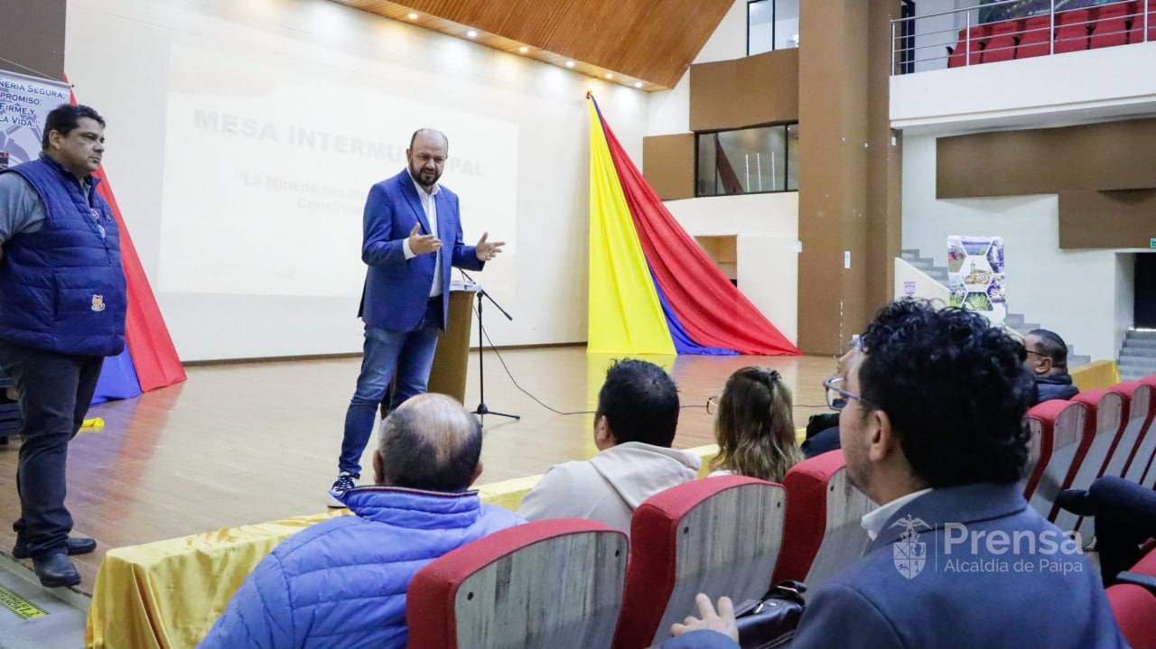 El objetivo de los alcaldes de municipios mineros que acudieron a la convocatoria no era solo manifestar inconformidades, sino también proponer soluciones. Foto: Prensa Alcaldía de Paipa.