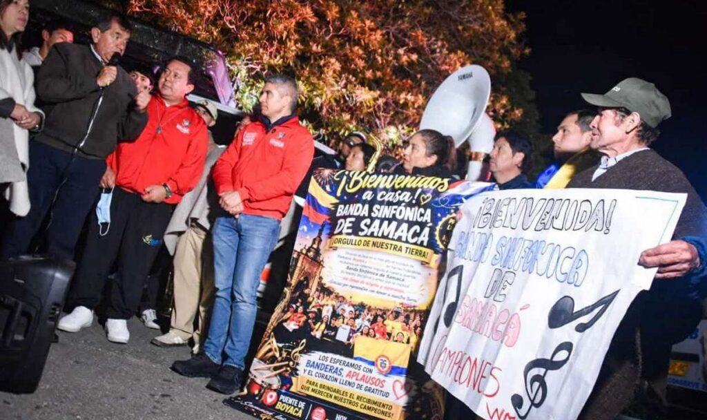 Sinfónica de Samacá recibimiento tras ser campeones mundiales