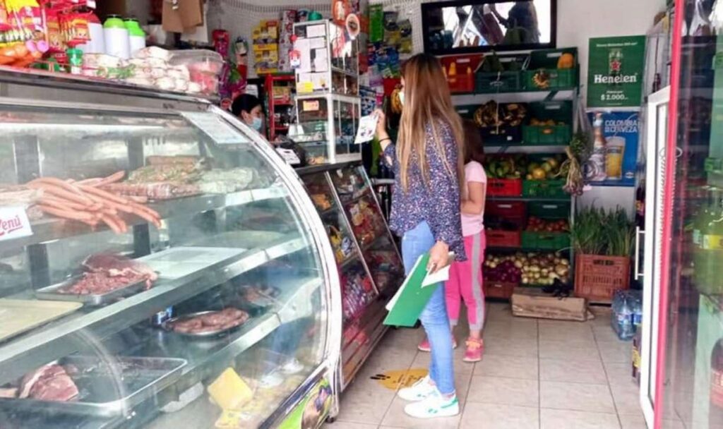 Tienda de barrio