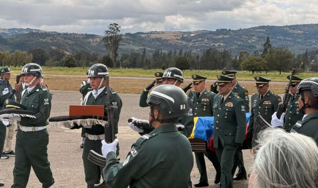 Funeral capitán Marco David Pirajón en Sogamoso 