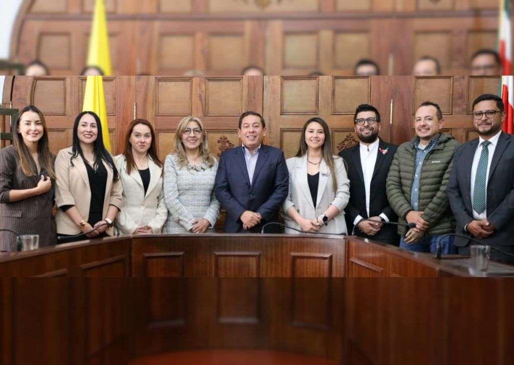 Gobernador Carlos Amaya con su nuevo gabinete secretarios Gobernación Boyacá