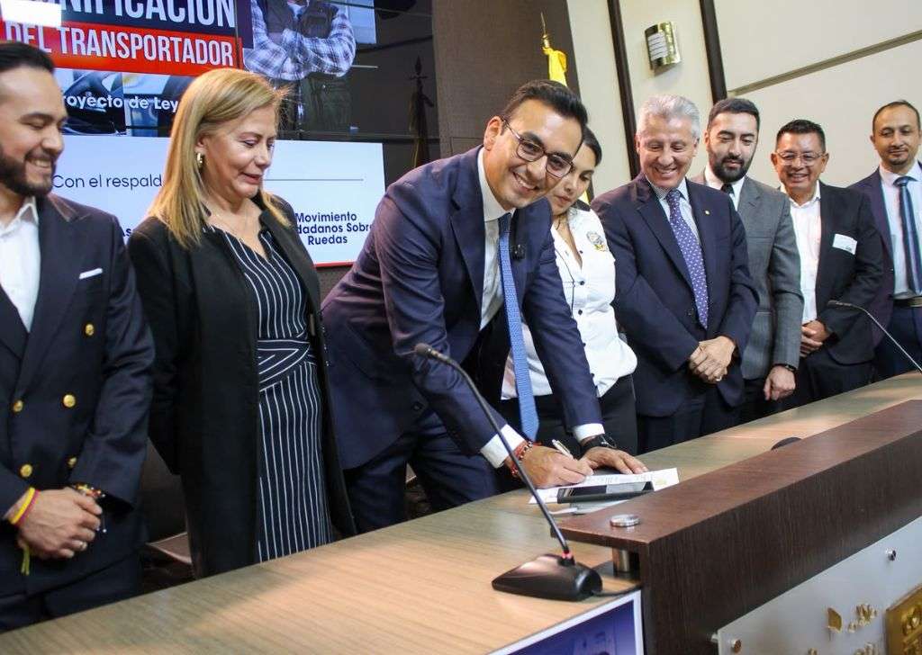 Héctor Chaparro proyecto dignificación del transportador