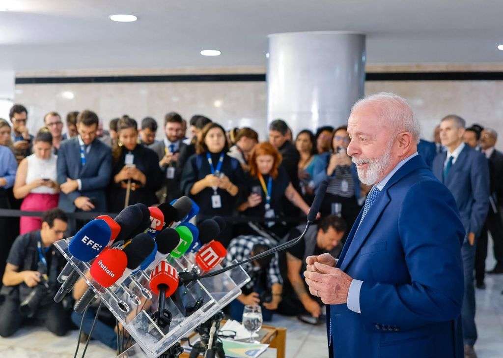 Luiz Ignacio Lula da Silva reelecto presidente de Brasil