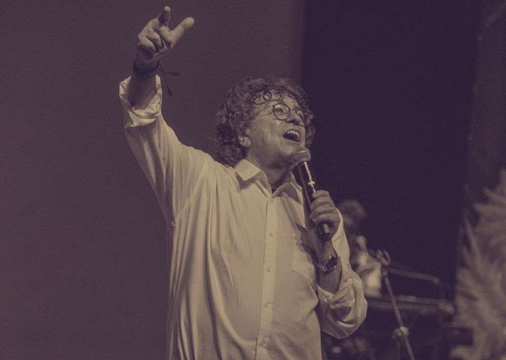 Falleció el cantante argentino Piero, el reconocido cantante de 'Mi viejo' y 'Soy pan, soy paz, soy más', tras permanecer hospitalizado varios días 2 Piero Antonio Franco De Benedictis, Piero
