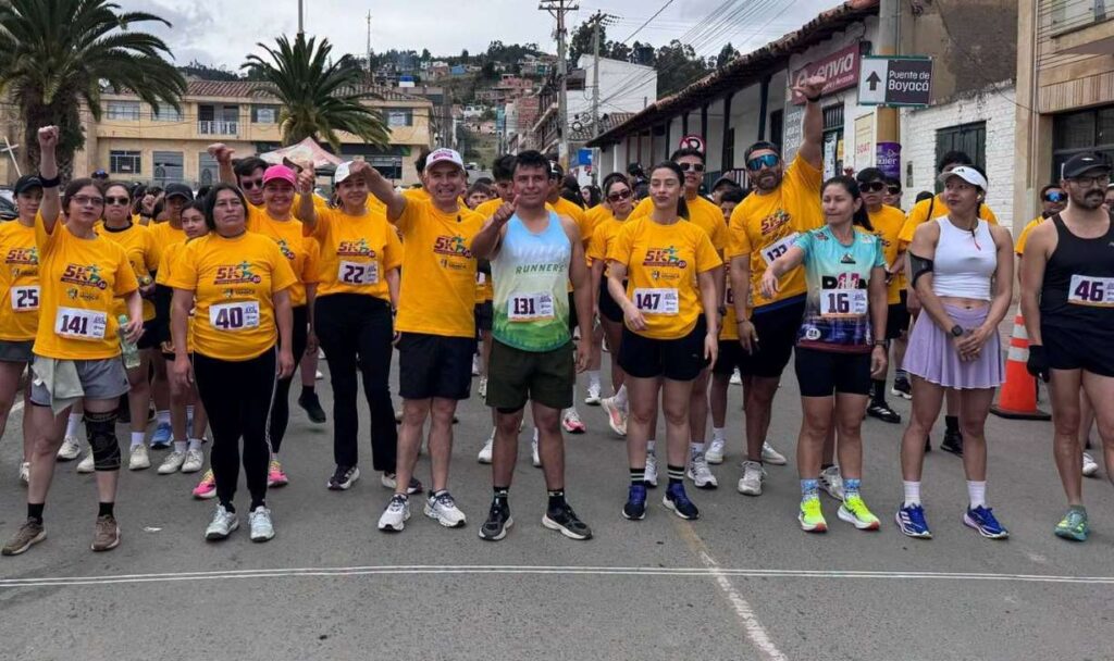 Decenas de participantes de diferentes partes se dieron cita en Samacá para correr por la vida y la salud mental en una nueva versión de la 5K 2 Samacá corrió su 5k por la vida y la salud mental