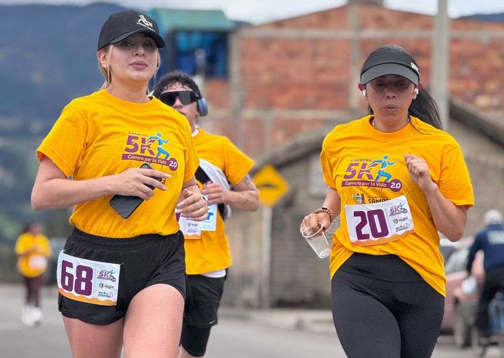 Decenas de participantes de diferentes partes se dieron cita en Samacá para correr por la vida y la salud mental en una nueva versión de la 5K 1 Samacá corrió su 5k por la vida y la salud mental